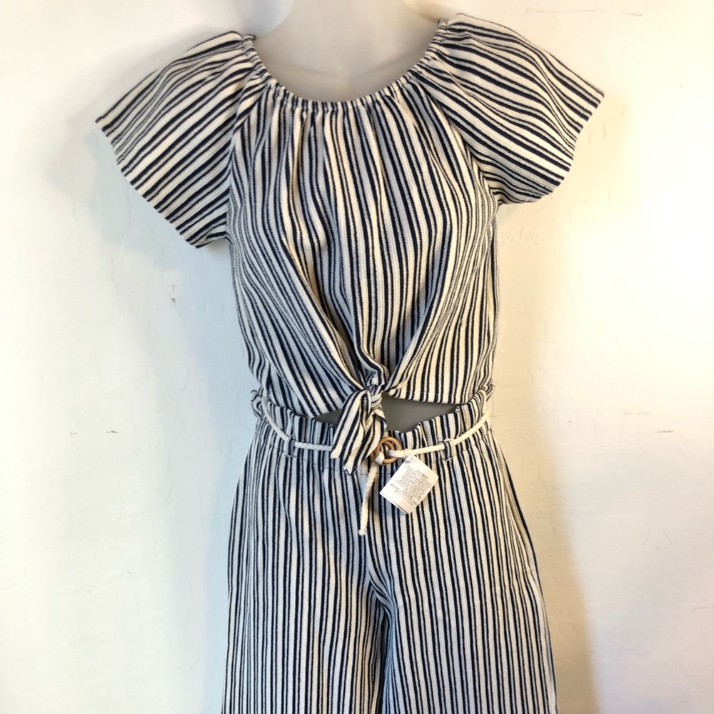 Zara Girl 2-piece set with rope/wood accent belt, size 9